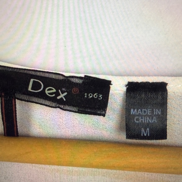 DEX Women's Layered Purple White Sleeveless Top Size M NWT - Picture 3 of 3